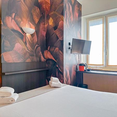 Fontana Suites - 15 Min Dal Duomo Milano Ngoại thất bức ảnh