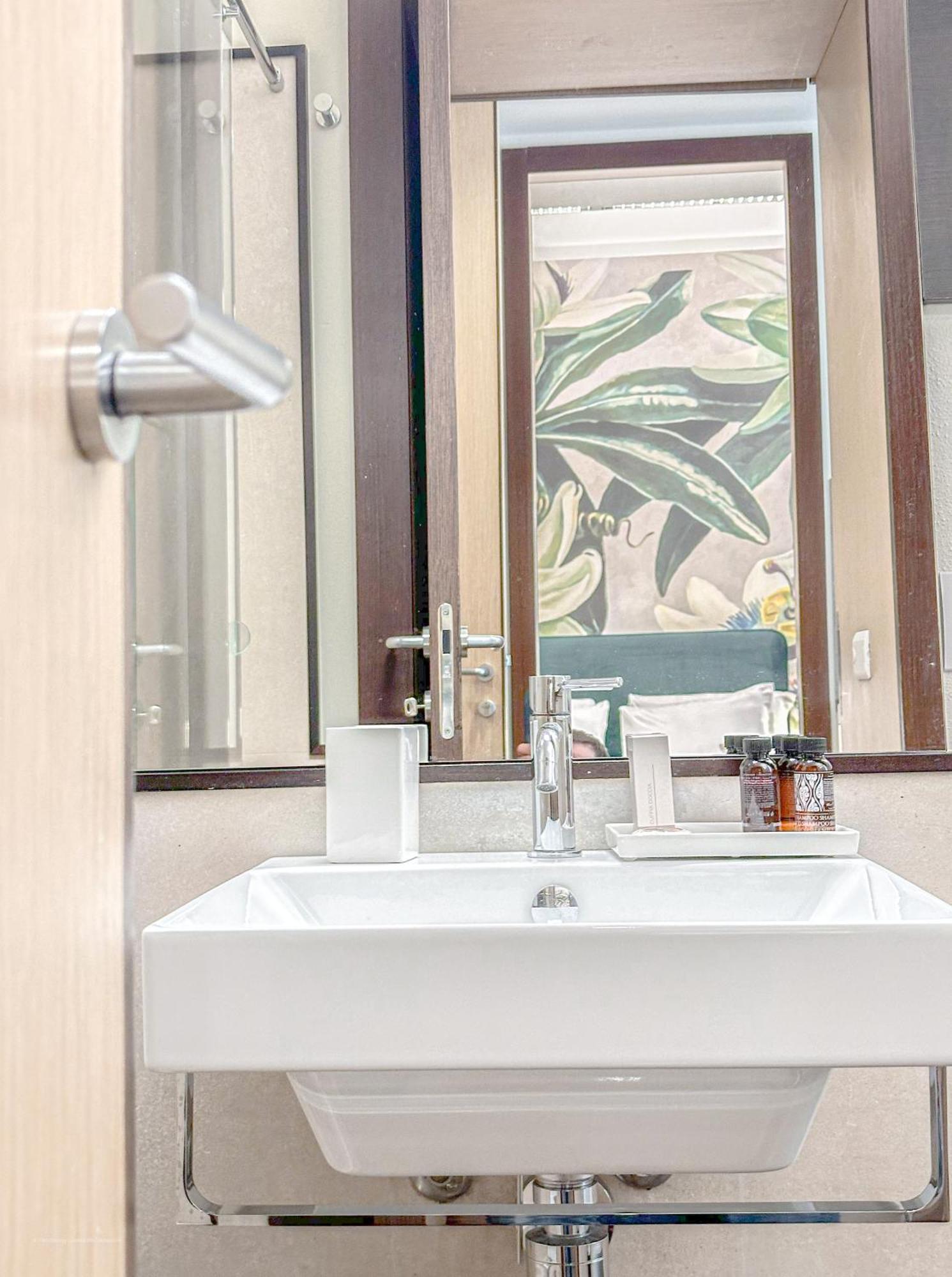 Fontana Suites - 15 Min Dal Duomo Milano Ngoại thất bức ảnh